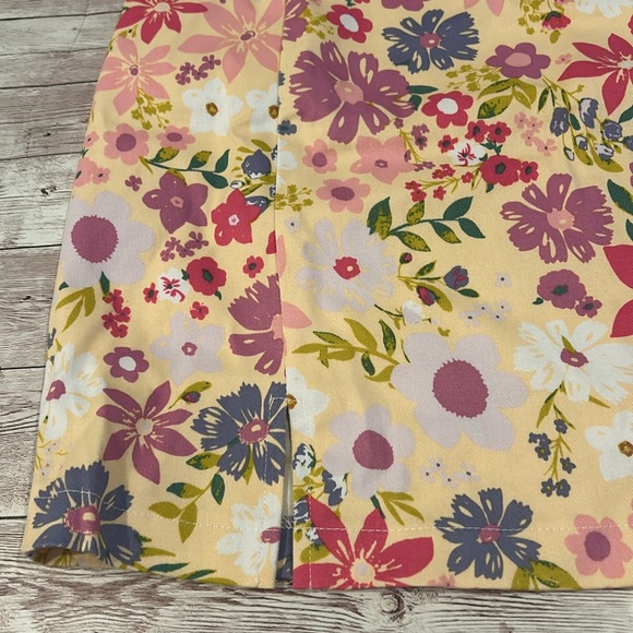 Love on a Hanger Yellow Floral Print A Line Mini Skirt - Picture 2 of 10